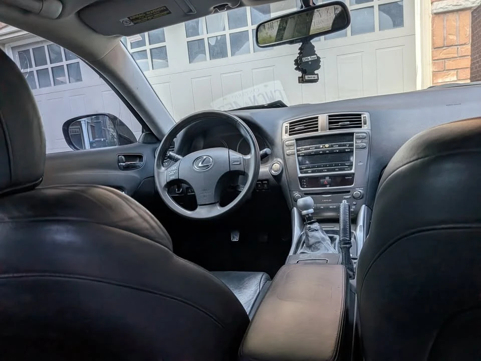 2008 Lexus IS 2nd Gen - Image 9 of 11