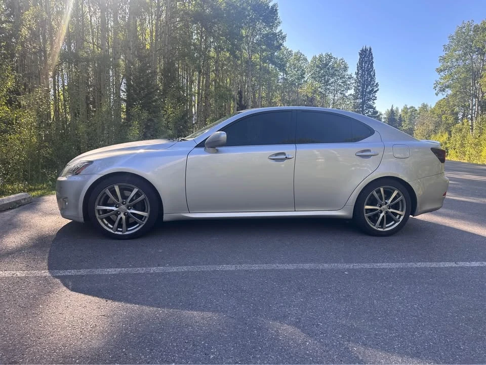 2008 Lexus IS 2nd Gen - Image 9 of 11