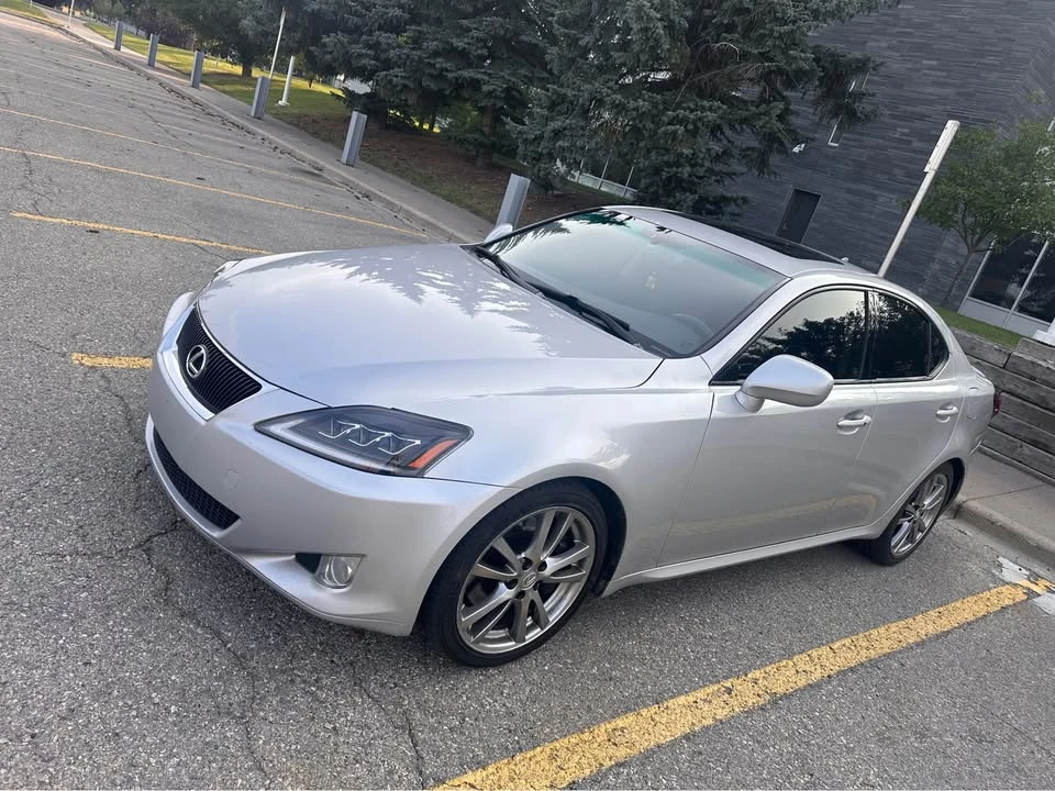 2008 Lexus IS 2nd Gen - Image 4 of 11