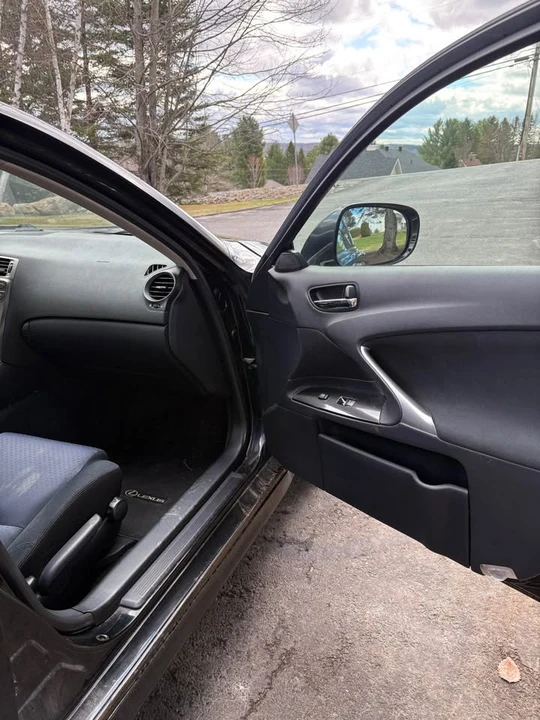 2008 Lexus IS 2nd Gen - Image 9 of 9