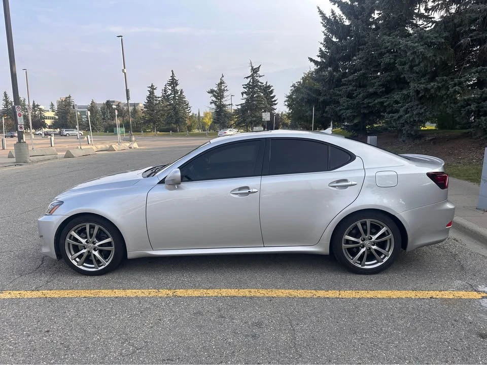 2008 Lexus IS 2nd Gen - Image 5 of 11