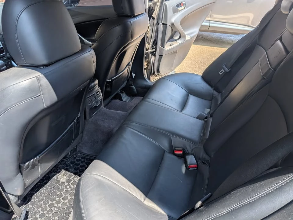 2008 Lexus IS 2nd Gen - Image 10 of 11