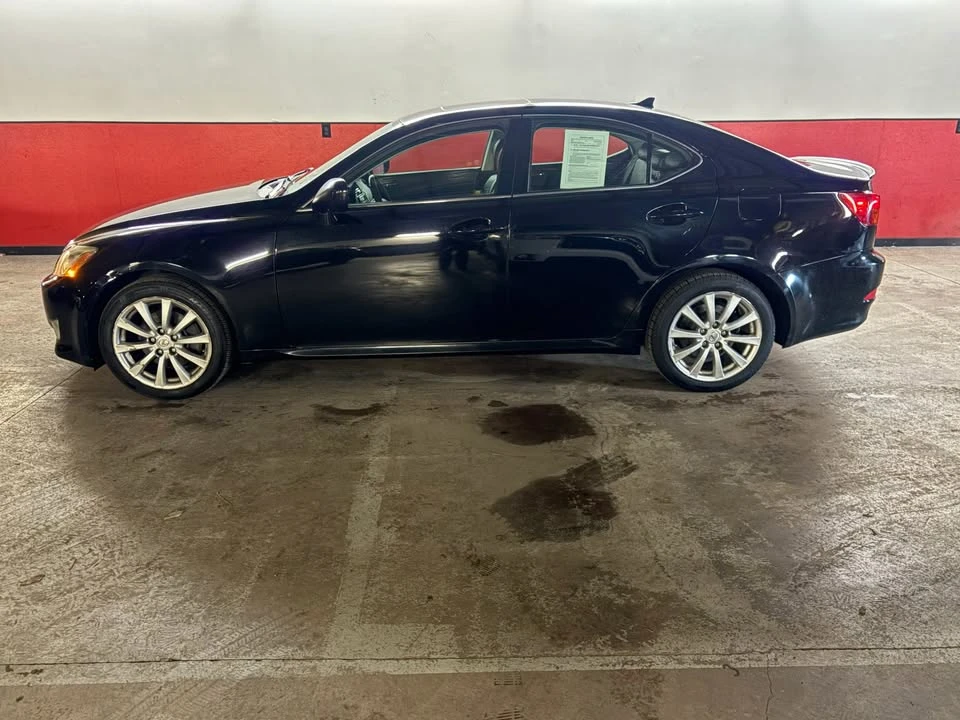 2008 Lexus IS 2nd Gen - Image 4 of 20