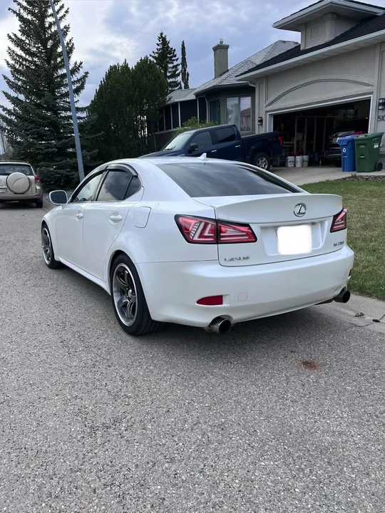 2008 Lexus IS 2nd Gen - Image 3 of 10