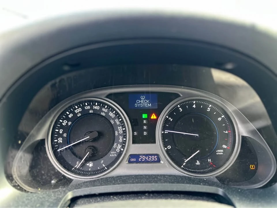 2008 Lexus IS 2nd Gen - Image 16 of 17