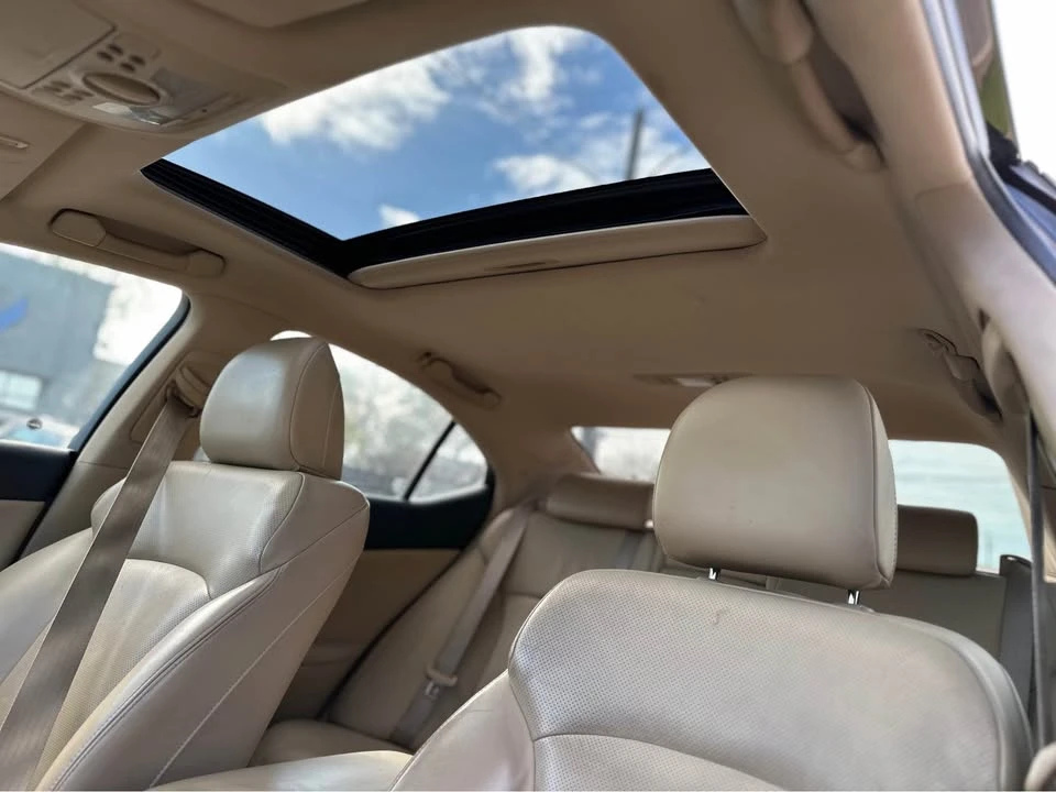 2008 Lexus IS 2nd Gen - Image 13 of 17