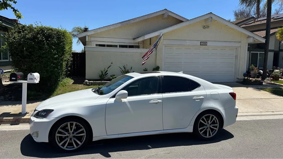 2008 Lexus IS 2nd Gen - Image 2 of 10