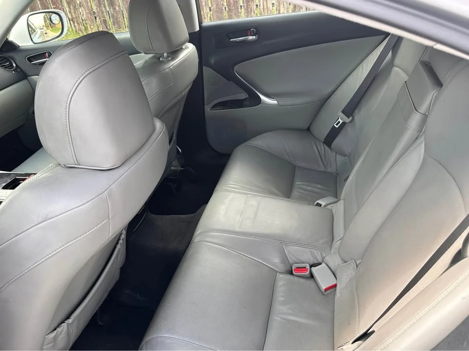 2008 Lexus IS 2nd Gen - Image 5 of 8