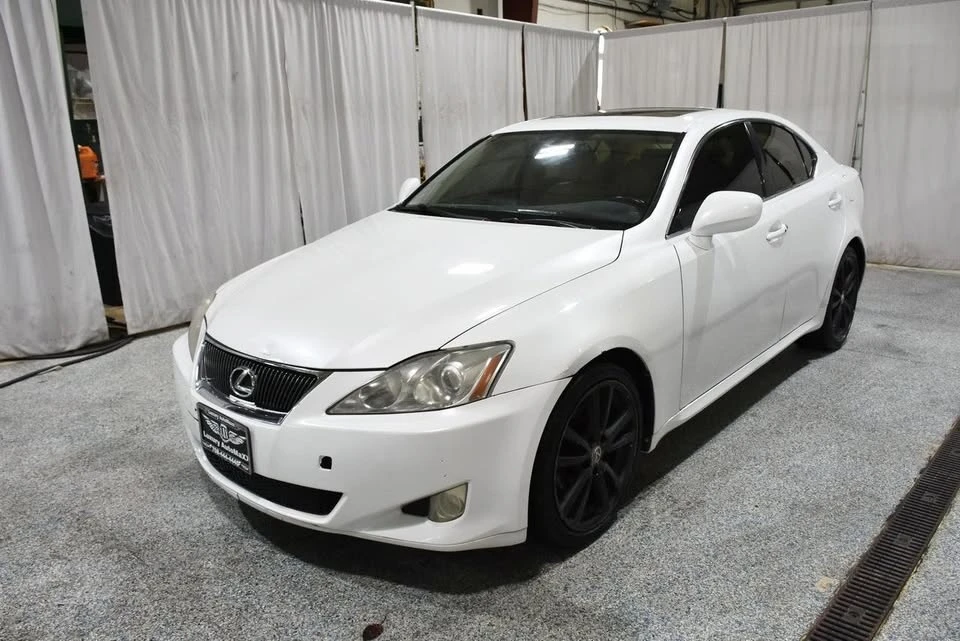 2008 Lexus IS 2nd Gen - Image 19 of 20