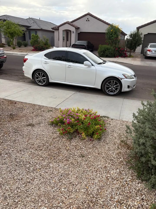 2008 Lexus IS 2nd Gen - Image 5 of 7