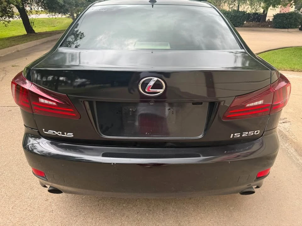 2008 Lexus IS 2nd Gen - Image 11 of 14
