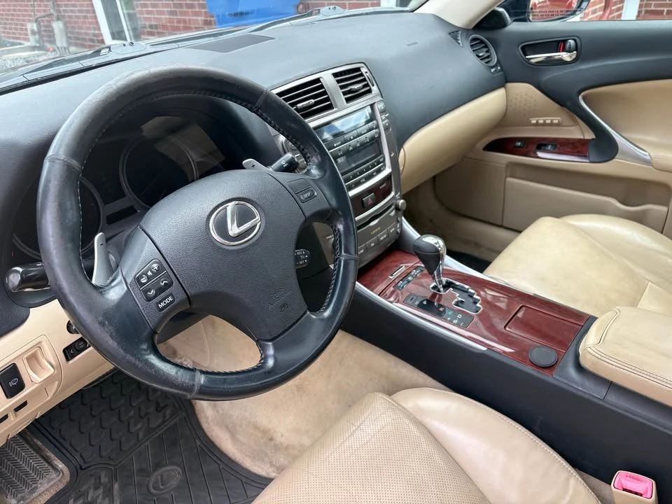 2008 Lexus IS 2nd Gen - Image 8 of 19