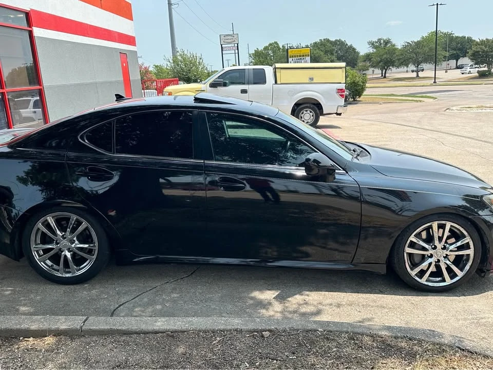 2008 Lexus IS 2nd Gen - Image 4 of 9