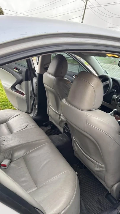 2008 Lexus IS 2nd Gen - Image 6 of 9
