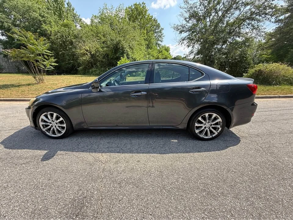 2008 Lexus IS 2nd Gen - Image 5 of 18