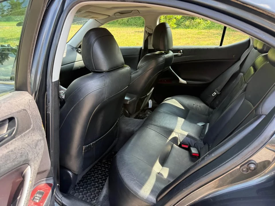 2008 Lexus IS 2nd Gen - Image 13 of 18