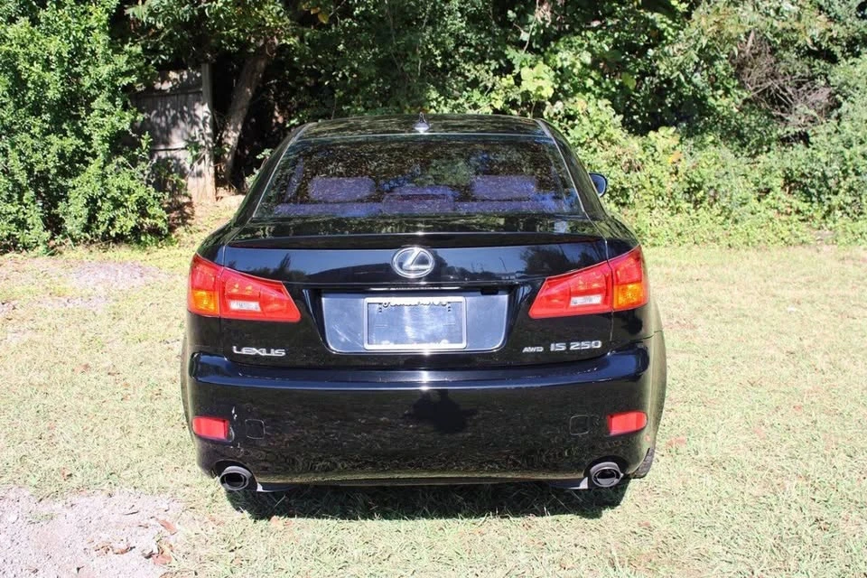 2008 Lexus IS 2nd Gen - Image 8 of 20