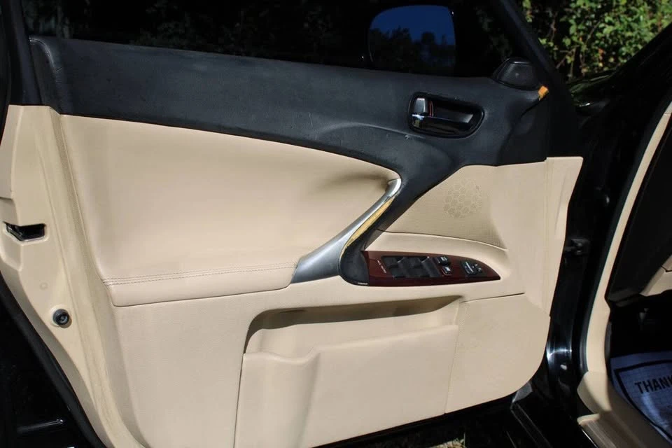 2008 Lexus IS 2nd Gen - Image 15 of 20