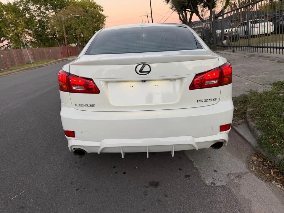2008 Lexus IS 2nd Gen - Image 7 of 9