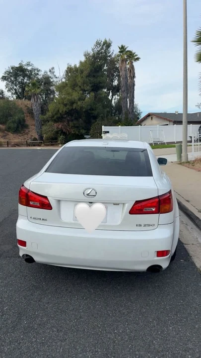 2008 Lexus IS 2nd Gen - Image 2 of 4