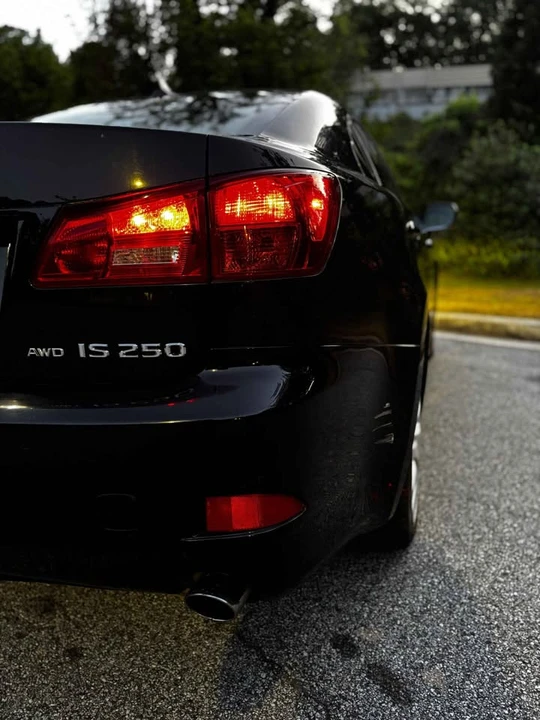 2008 Lexus IS 2nd Gen - Image 7 of 12