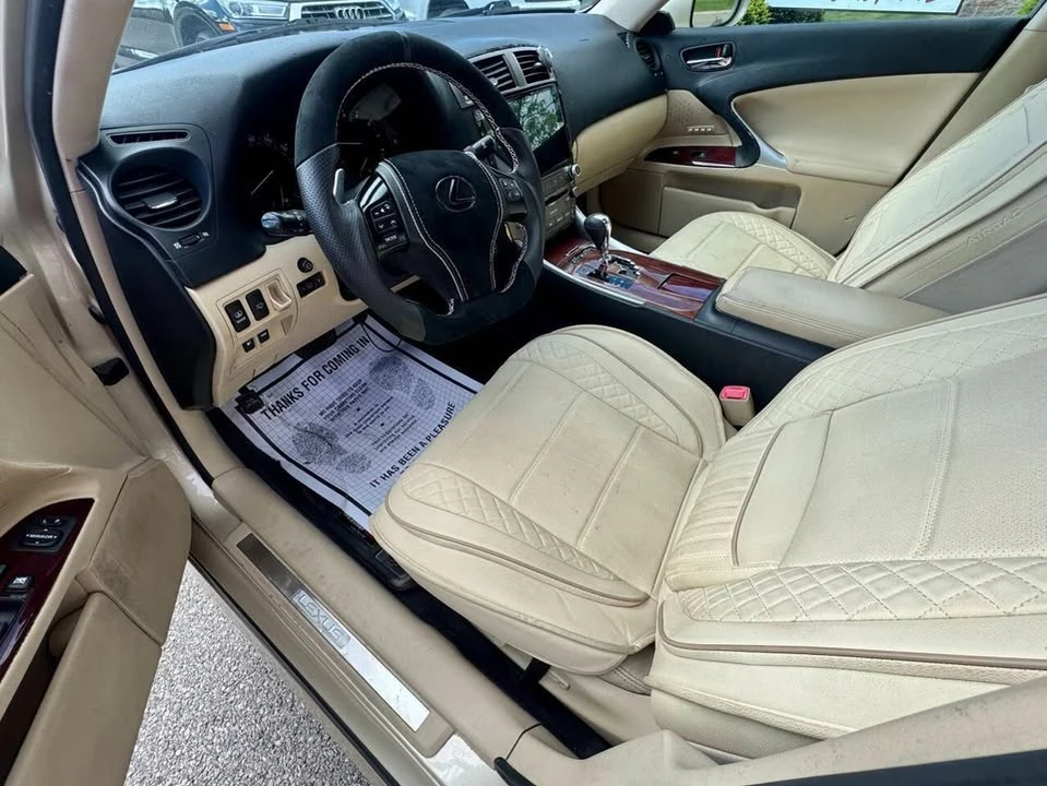 2008 Lexus IS 2nd Gen - Image 11 of 20