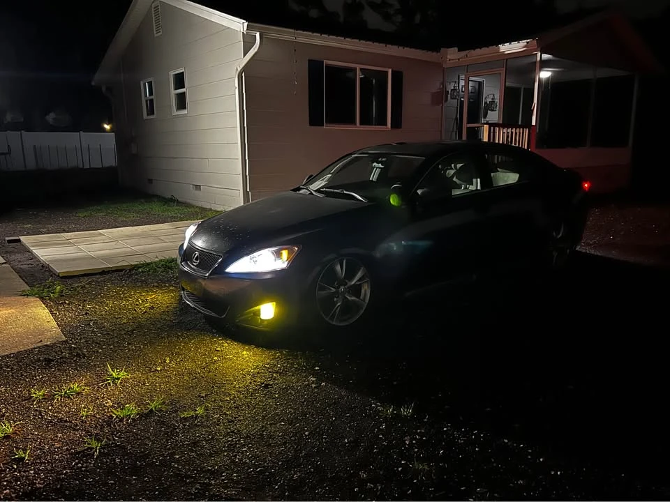 2008 Lexus IS 2nd Gen - Image 4 of 6