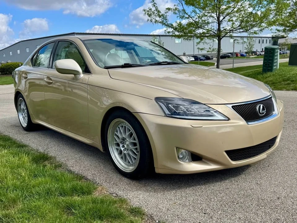 2008 Lexus IS 2nd Gen - Image 4 of 20