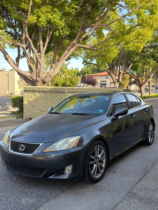 2008 Lexus IS 2nd Gen - Image 2 of 10