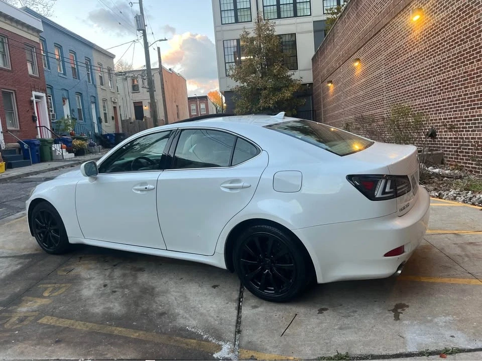 2008 Lexus IS 2nd Gen - Image 4 of 10