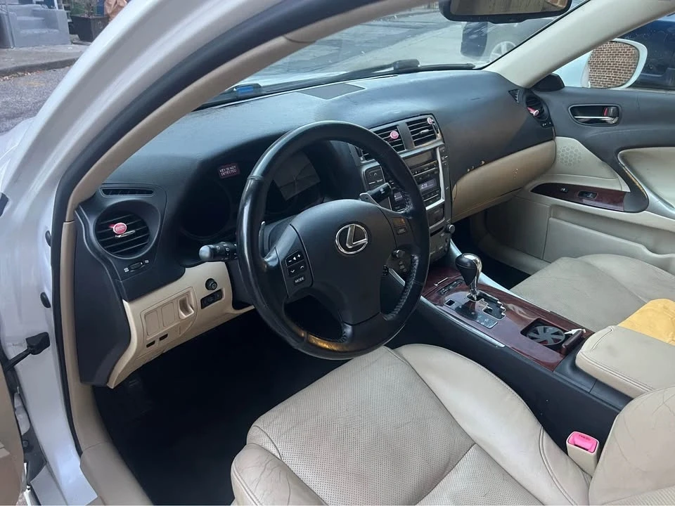 2008 Lexus IS 2nd Gen - Image 9 of 10