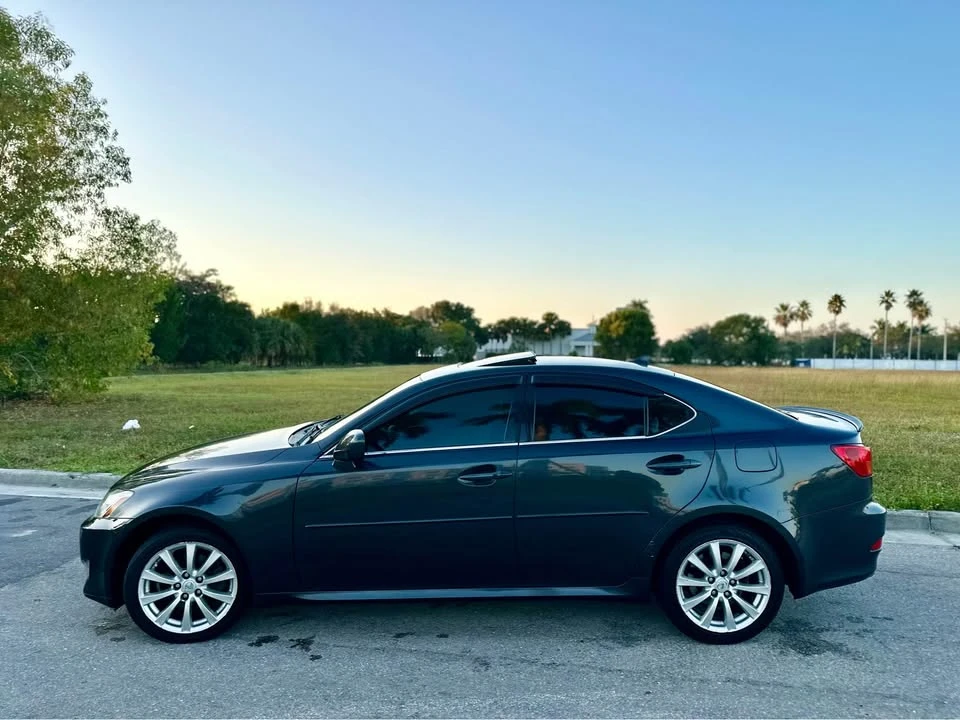 2008 Lexus IS 2nd Gen - Image 3 of 10
