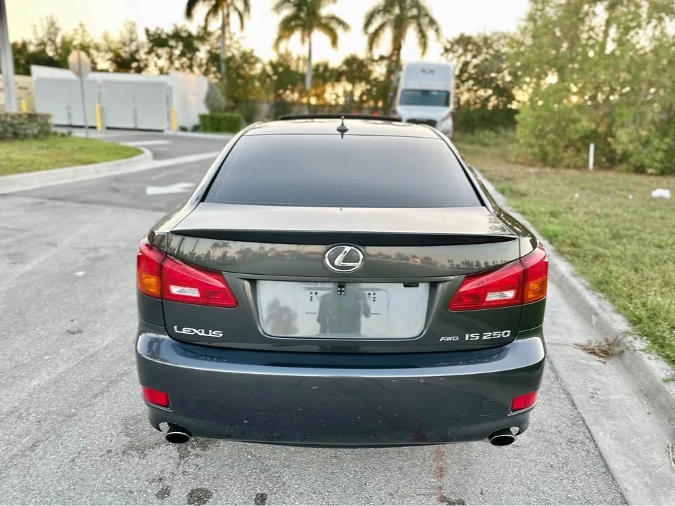 2008 Lexus IS 2nd Gen - Image 4 of 10