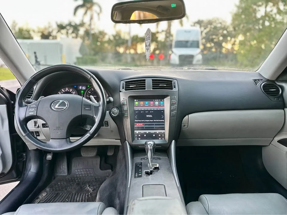 2008 Lexus IS 2nd Gen - Image 9 of 10
