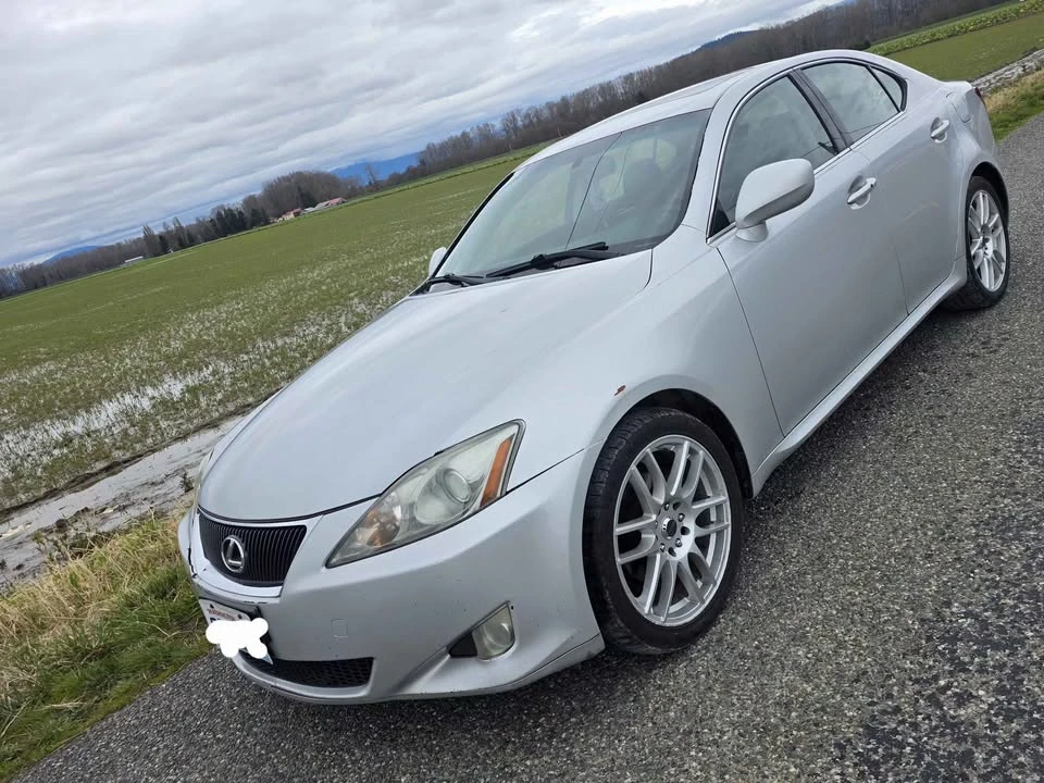2008 Lexus IS 2nd Gen - Image 5 of 10