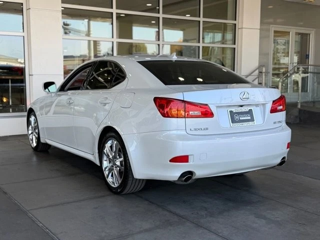 2008 Lexus IS 2nd Gen - Image 9 of 31