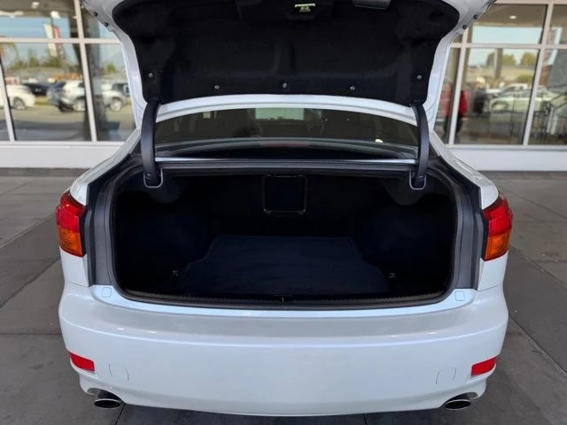 2008 Lexus IS 2nd Gen - Image 15 of 31