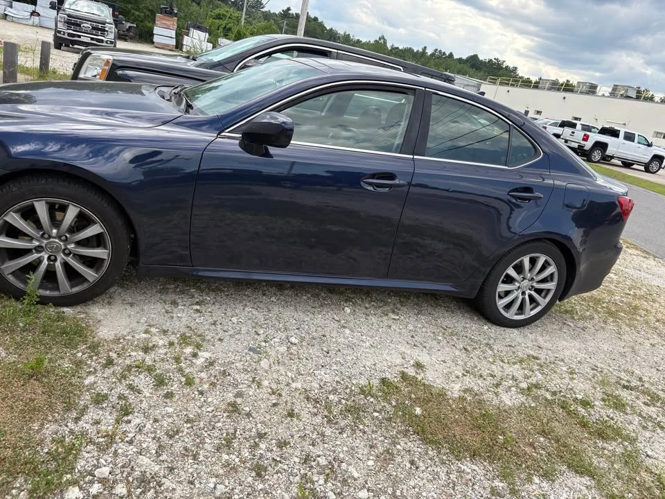 2008 Lexus IS 2nd Gen - Image 3 of 4