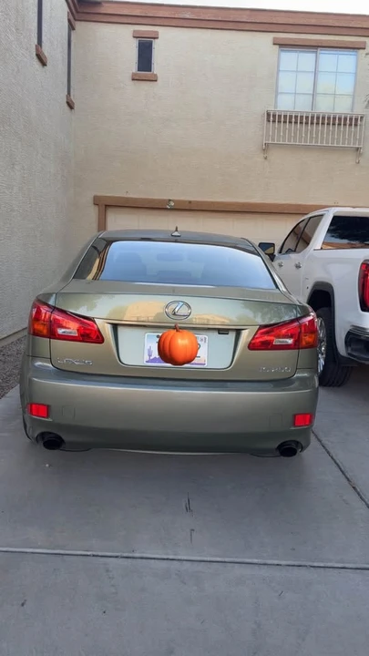 2008 Lexus IS 2nd Gen - Image 4 of 8