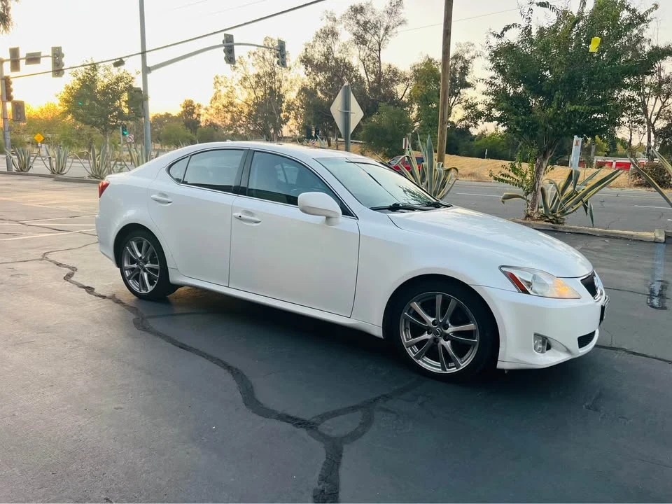 2008 Lexus IS 2nd Gen - Image 3 of 16
