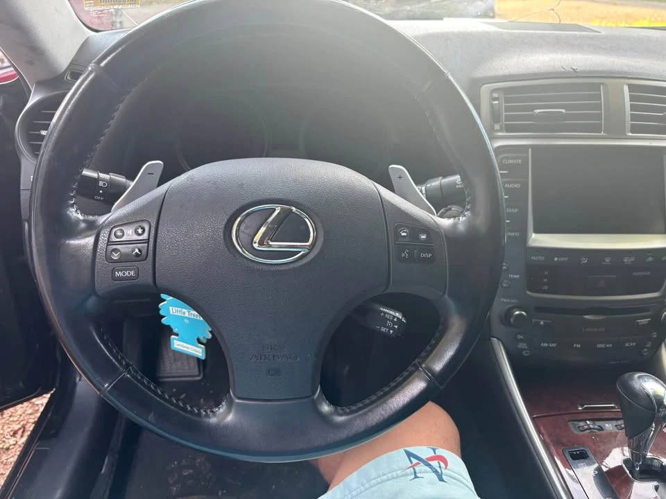 2008 Lexus IS 2nd Gen - Image 2 of 8