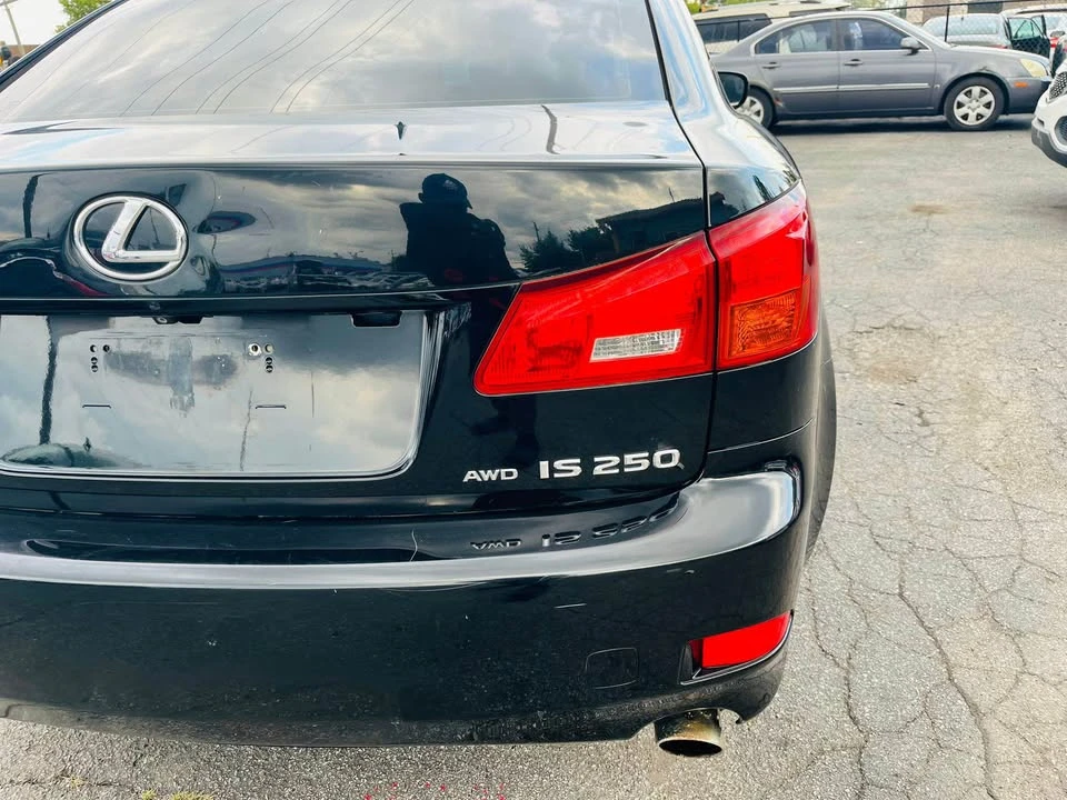 2008 Lexus IS 2nd Gen - Image 8 of 18