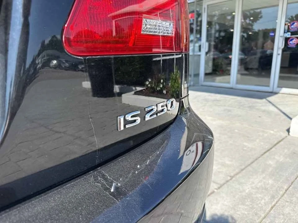 2008 Lexus IS 2nd Gen - Image 14 of 15