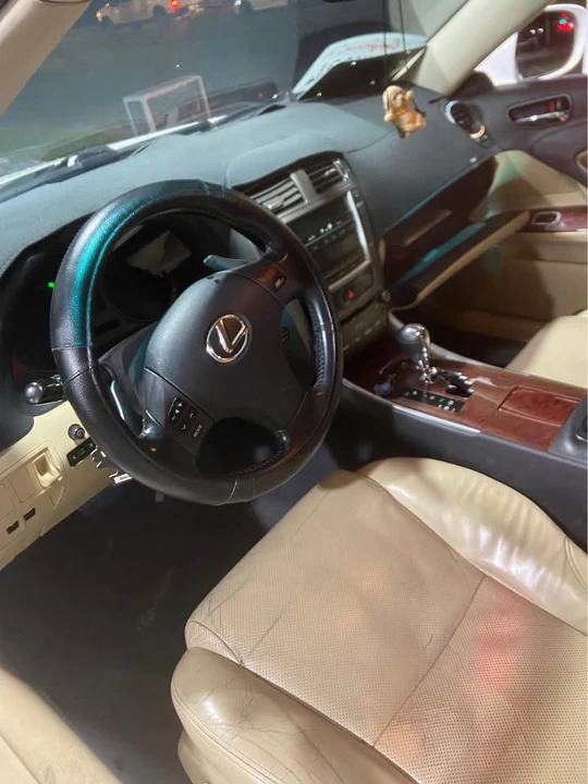 2008 Lexus IS 2nd Gen - Image 6 of 8