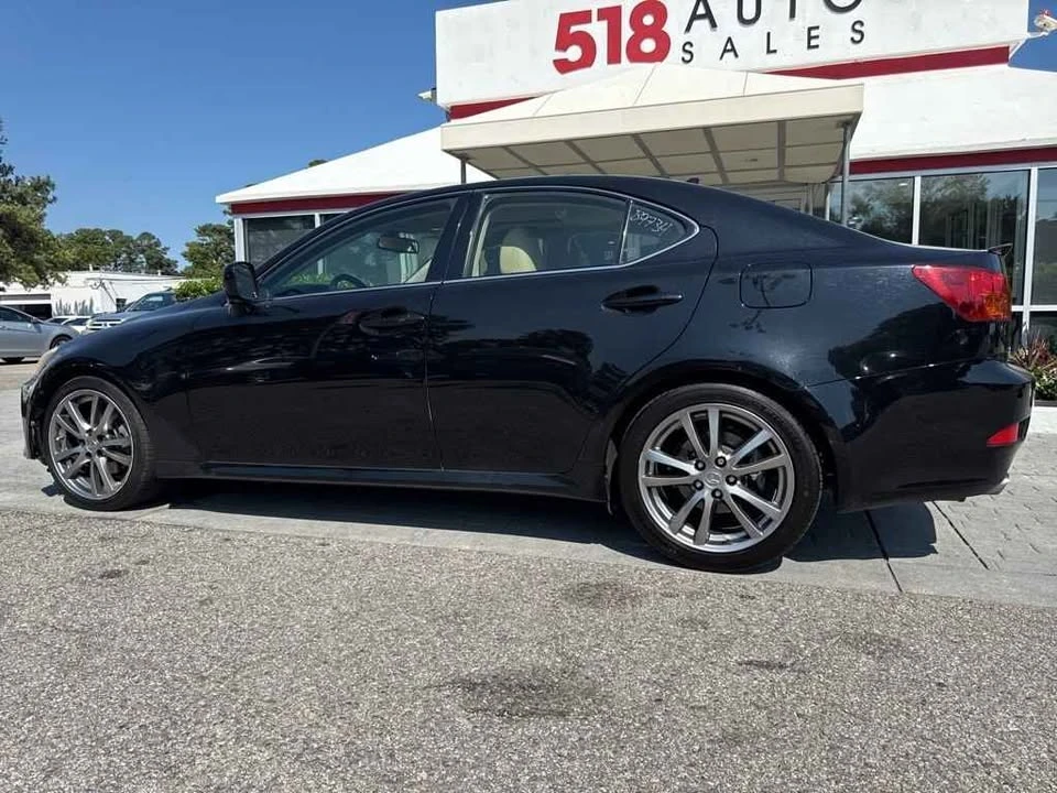 2008 Lexus IS 2nd Gen - Image 11 of 15