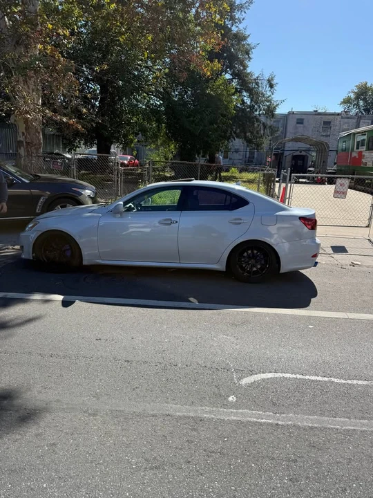 2008 Lexus IS 2nd Gen - Image 8 of 15
