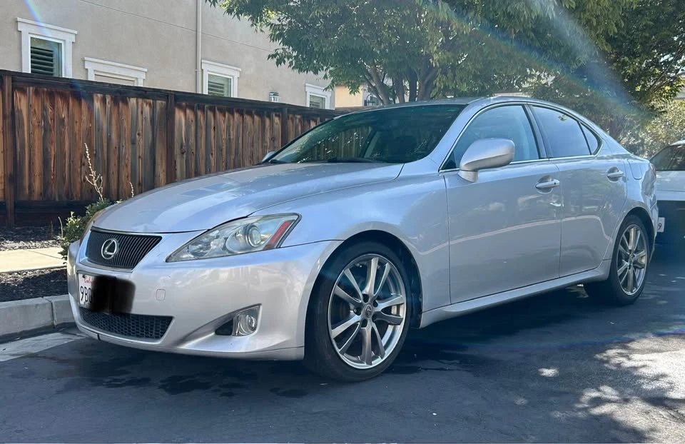 2008 Lexus IS 2nd Gen - Image 3 of 12