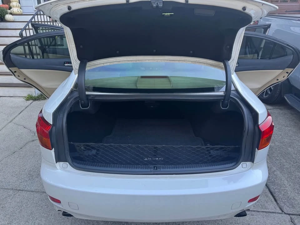 2008 Lexus IS 2nd Gen - Image 6 of 17