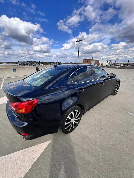 2008 Lexus IS 2nd Gen - Image 15 of 20