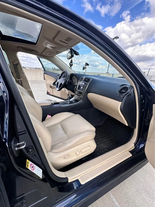 2008 Lexus IS 2nd Gen - Image 8 of 20